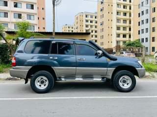 A picture of LAND CRUISER AMAZON