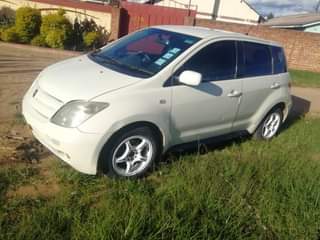 used toyota ist