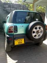 A picture of Rav4 kipisi