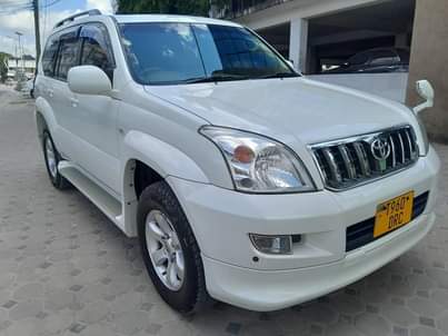 A picture of PRADO 120 TSHS 58M