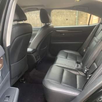 A picture of 2014 Lexus Es 350 FWD Toks 