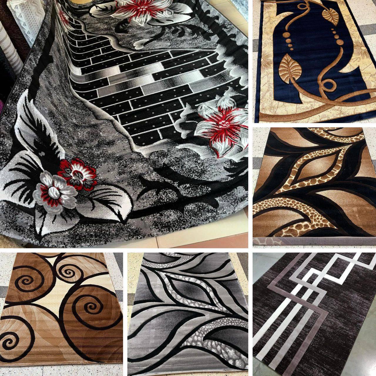 A picture of Wallpapers certains and carpets