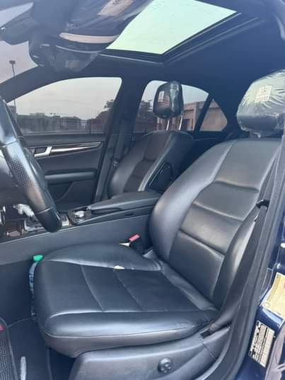 A picture of 2013 MERCEDES BENZ C300