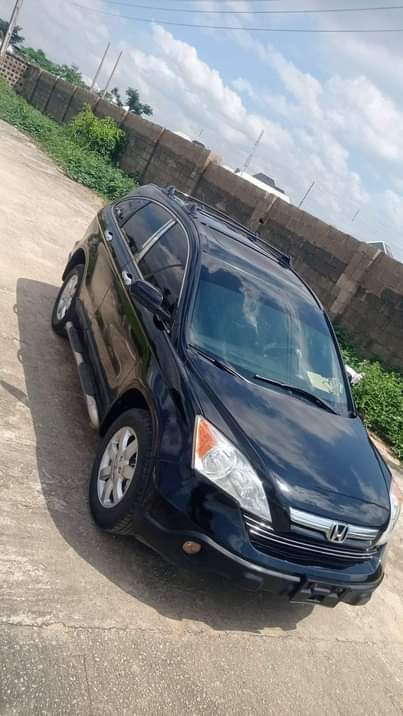 A picture of 2009 Honda CRV 2.4