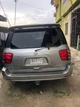 A picture of Toyota Sequoia 2006 Model