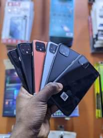 A picture of Pixel 4 320k