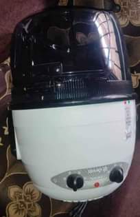 A picture of Hair dryer