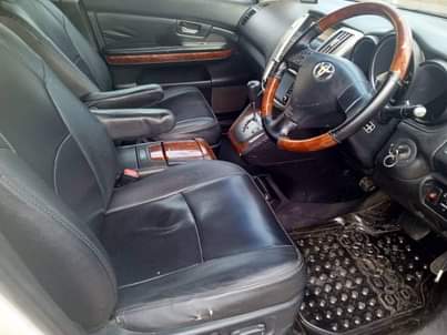 A picture of 2008 Harrier kawundo 2008