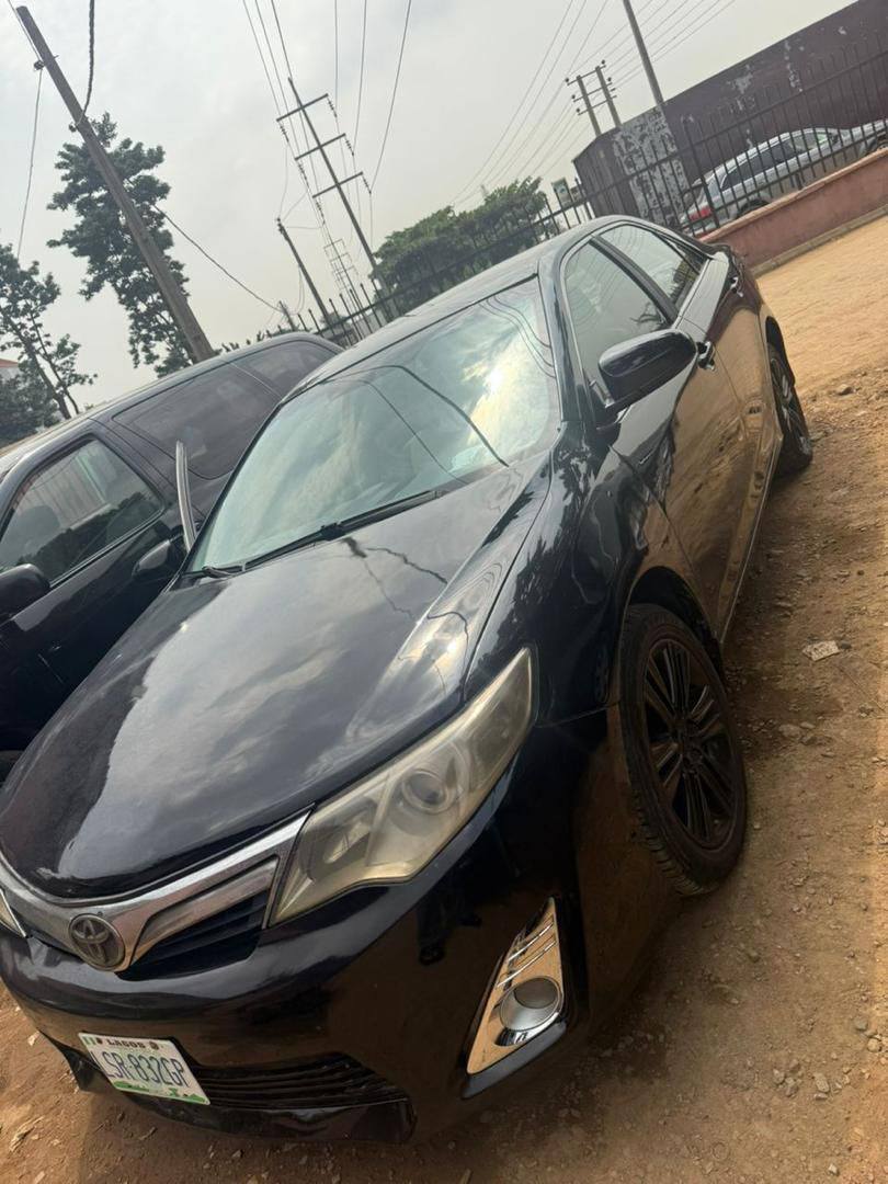 A picture of Toyota Camry 2013