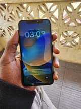 A picture of iPhone X 64gb bei 340 000 0655695769