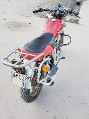 A picture of LiNGKEN X5 125 Haijaguswa popote haitaji sevis yoyote bei 600k
