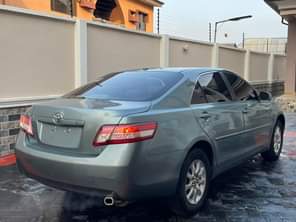 A picture of wowThis is few months registered Camry 2010 model pure first