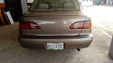 A picture of 2000 Toyota Corolla