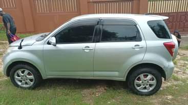 A picture of TOYOTA RUSH 0620356906
