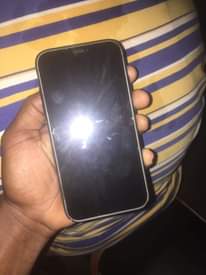A picture of Iphone 11 plain new