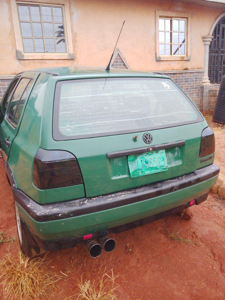 A picture of 2000 Passat 2000