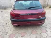 A picture of 2002 PEUGEOT 206 automatic gear