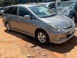 A picture of TOYOTA WISH 2008
