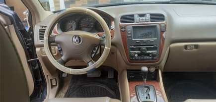 A picture of 2004 Acura MDX SUV