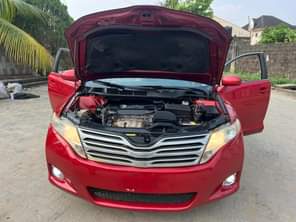 A picture of Clean first body Toyota Venza 2010 XLE V4 Accident free