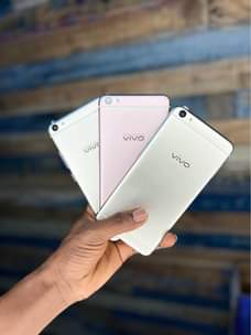 A picture of VIVO X7 plus 128Gb 170k tu