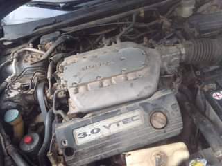 A picture of V6 engine first body Engine gear and AC okay Location