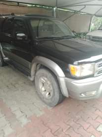 A picture of 2002 Toyota 4Runner
