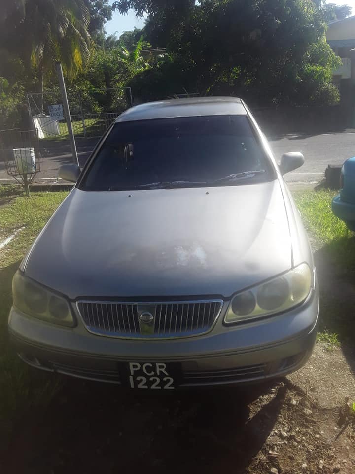 nissan almera