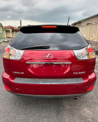 A picture of Follow us on ig lemmzycars OR pls call 07032290660