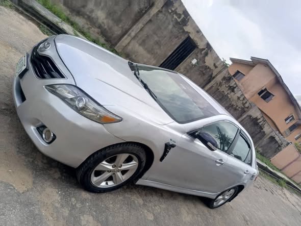 A picture of Toyota Camry 2011 08103765209