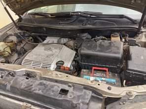 A picture of Lexus RX 300 2000 model Buy and drive Body needs
