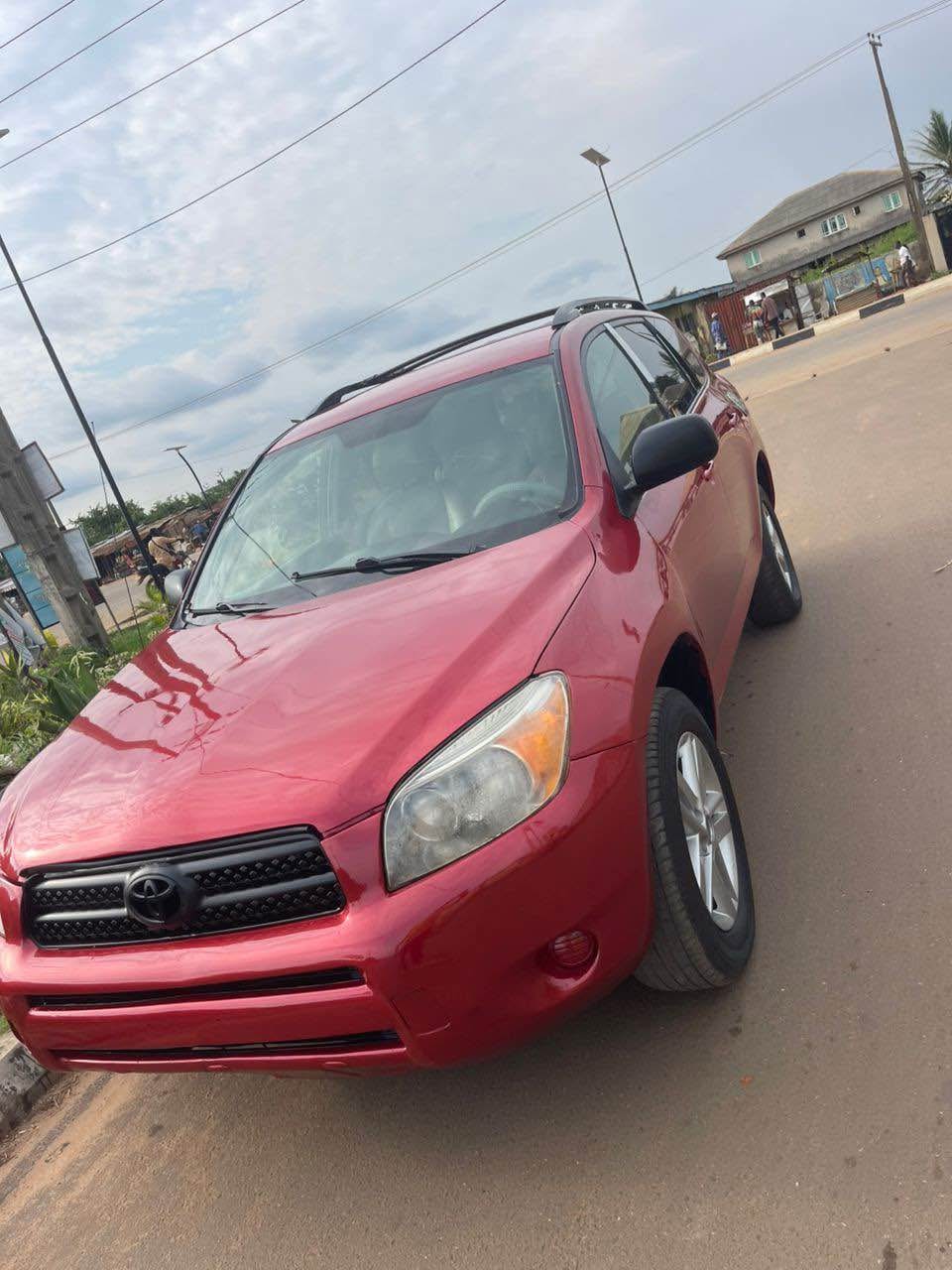 A picture of 2008 Toyota RAV4