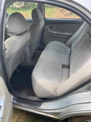 A picture of Kia 2010 manual drive