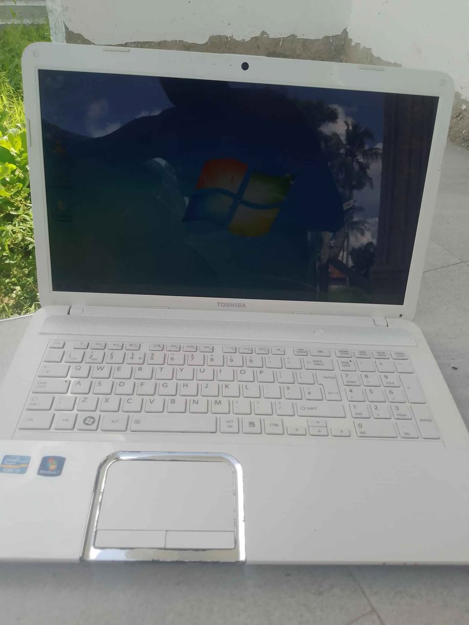 A picture of Toshiba nchi 17