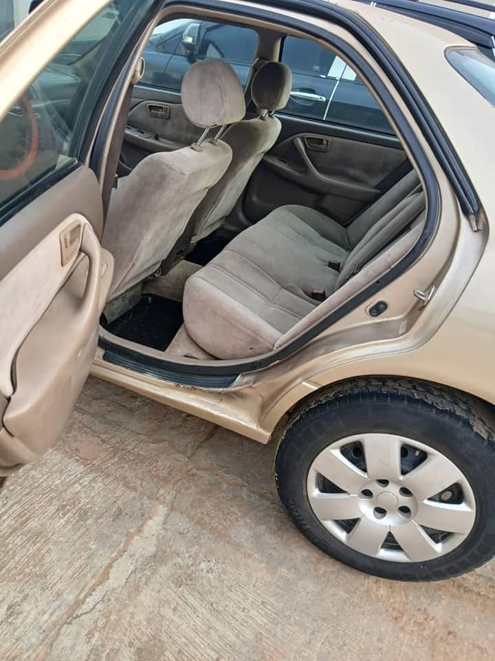 A picture of Toyota Camry tiny light