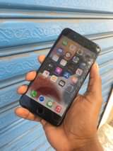 A picture of iphone 8plus 64gb Bh 100 fingerprint ipo haina Tt 330k