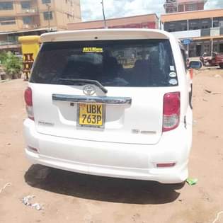 A picture of TOYOTA RUMION ON SALE