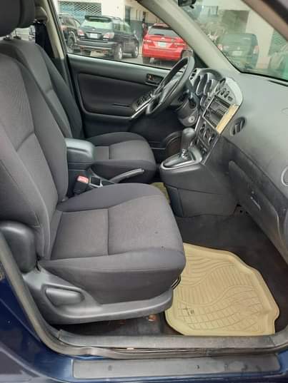A picture of 2004 Portiac Vibe Standard Condition Buy and drive Untouched Engine