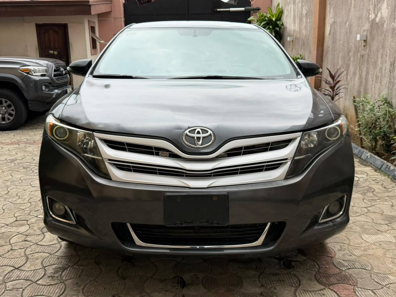 A picture of Clean Toyota Venza 2010 Registered Engine and gear are untouched