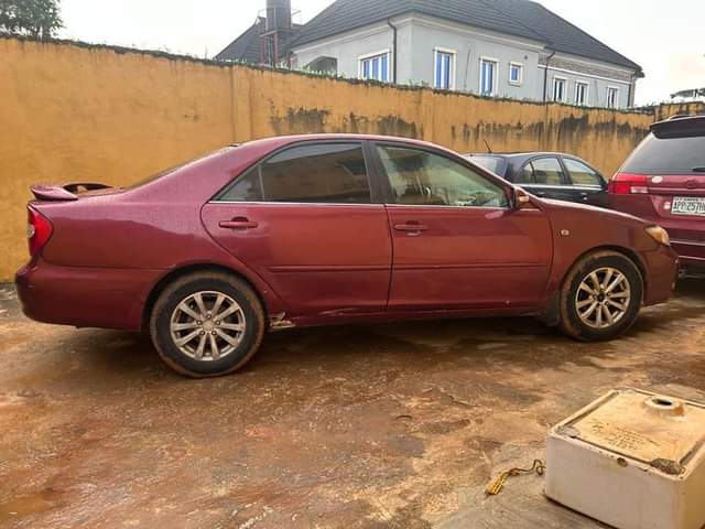 A picture of 2004 Toyota Camry working perfect 08137132975 call or WhatsApp