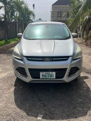 A picture of 2013 Ford Escape