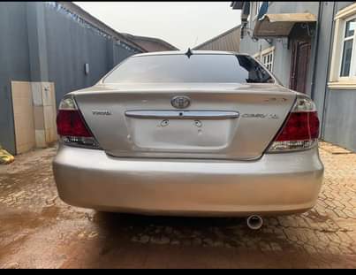 A picture of Toyota Camry 05 Tokunbo standard Very clean car