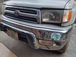 A picture of 2002 Toyota 4runner