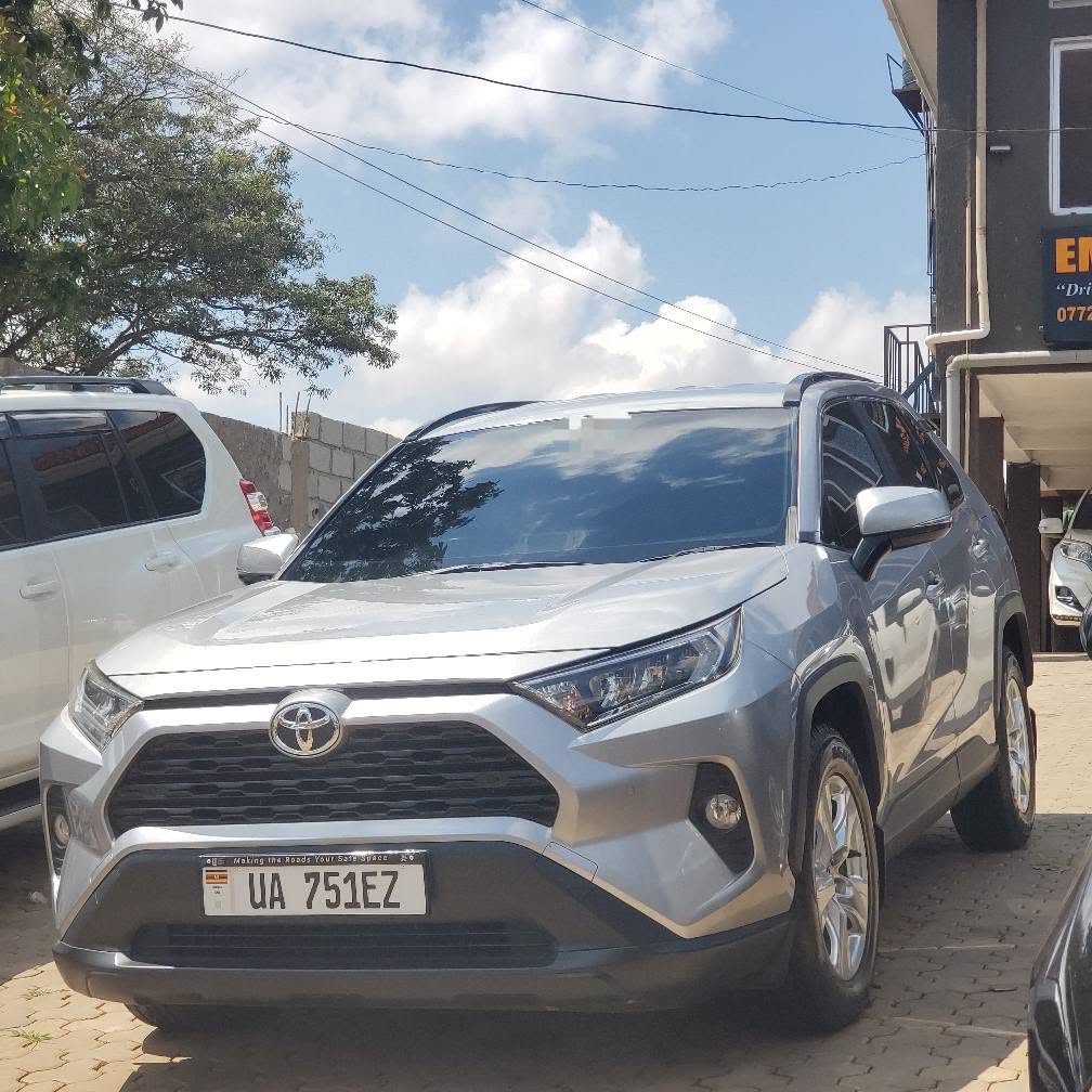 A picture of RAV4 2020 115M