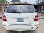 A picture of 2009 model GLK350 FIRST BODY FIRST USER Super silent V6