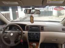 A picture of 2004 TOYOTA COROLLA