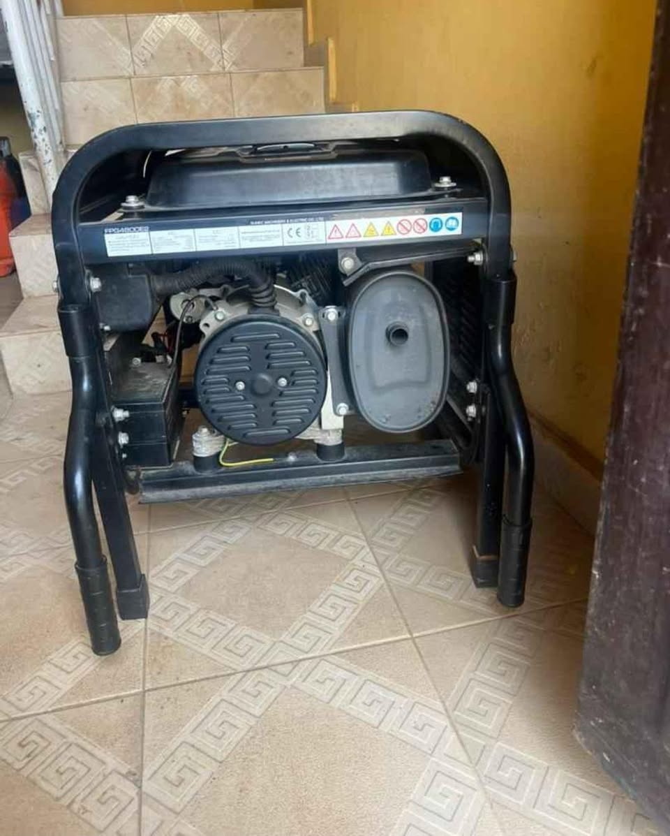 A picture of Firman Generator FPG 4800 E2