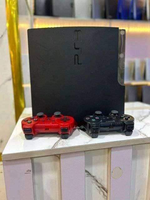 A picture of Complete console of ps3 and ps4