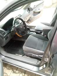 A picture of 2005 HONDA ACCORD DC FOR SALE Engine gear Ac all