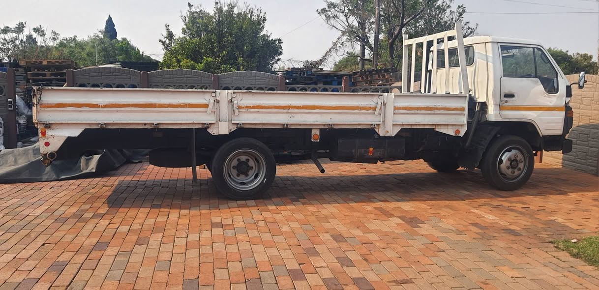 toyota dyna
